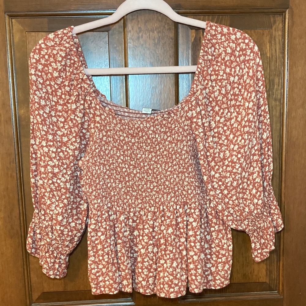 American Eagle Orange/Brown Floral Smocked Blouse Size Small